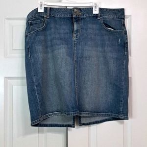 Old Navy, size 18 denim skirt